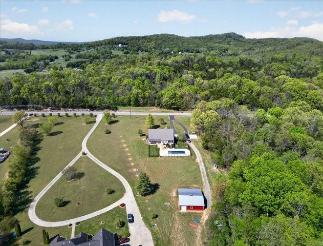 11039 Panther Creek Rd, Christiana, TN 37037