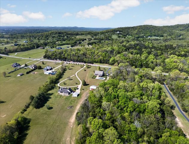 11039 Panther Creek Rd, Christiana, TN 37037