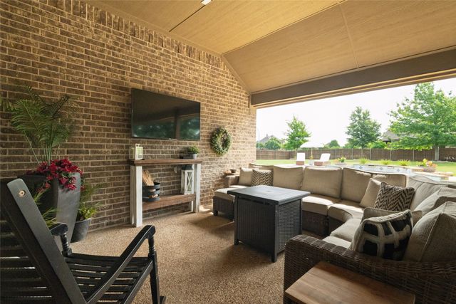12940 Smokey Ranch Drive, Fort Worth, TX 76052