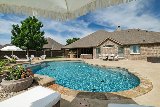 12940 Smokey Ranch Drive, Fort Worth, TX 76052