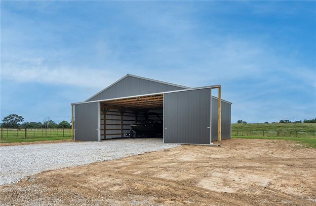 16556 Hewitt Springs Road, Springdale, AR 72764