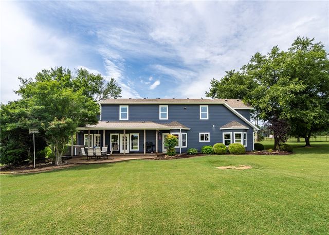 16556 Hewitt Springs Road, Springdale, AR 72764