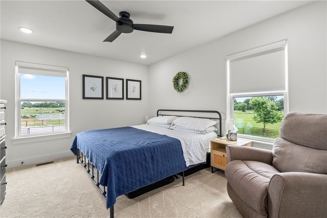 16556 Hewitt Springs Road, Springdale, AR 72764