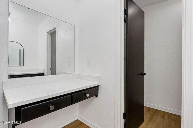 1534 Monte Sanders Lane, El Paso, TX 79935