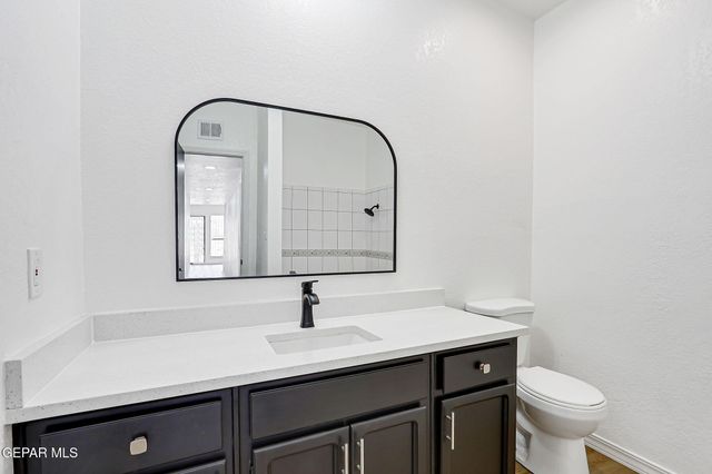 1534 Monte Sanders Lane, El Paso, TX 79935