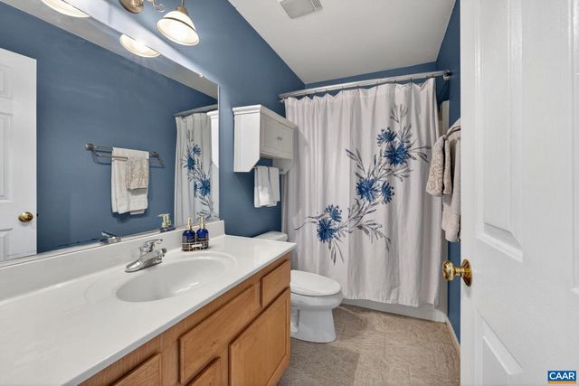 5 CAMPBELL CT, Palmyra, VA 22963