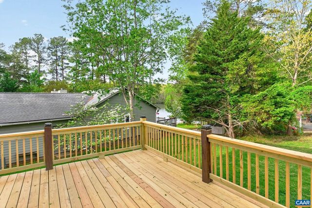 5 CAMPBELL CT, Palmyra, VA 22963