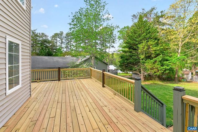 5 CAMPBELL CT, Palmyra, VA 22963