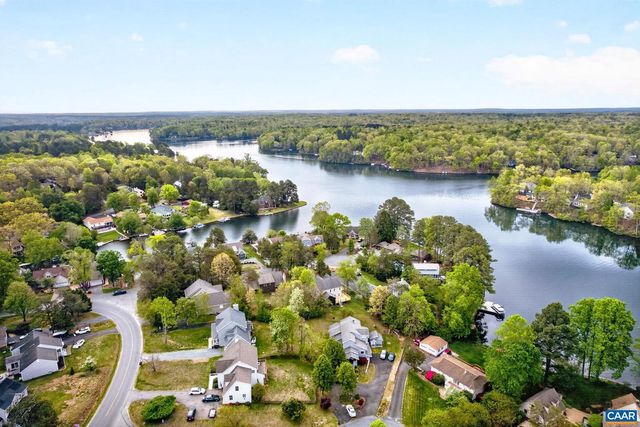 5 CAMPBELL CT, Palmyra, VA 22963