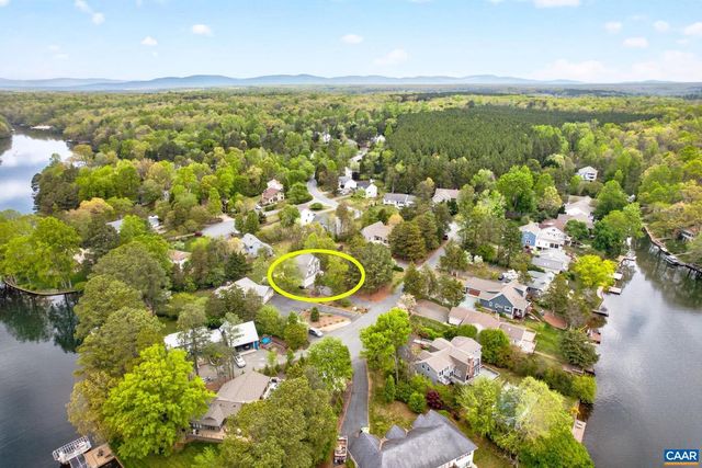 5 CAMPBELL CT, Palmyra, VA 22963