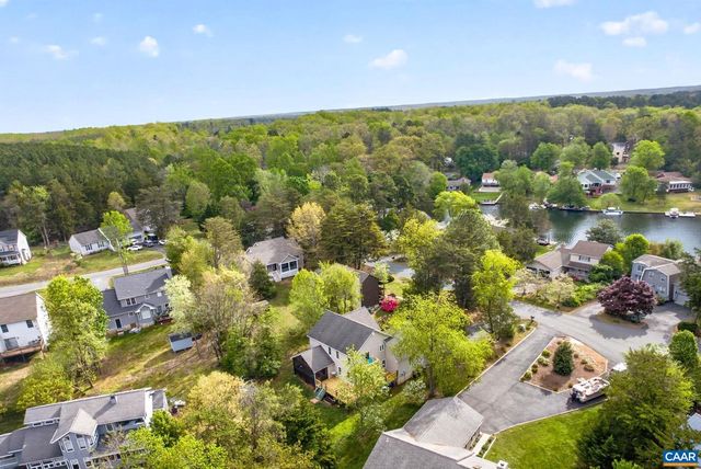 5 CAMPBELL CT, Palmyra, VA 22963