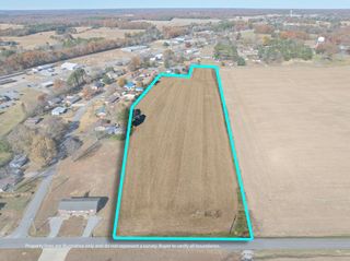 205 Dixon Branch Road, E, Loretto, TN 38469