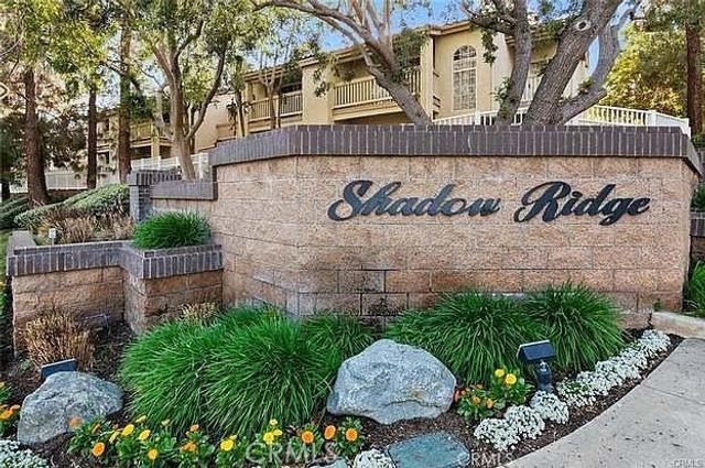 688 Indian Oak Lane 102, Oak Park, CA 91377