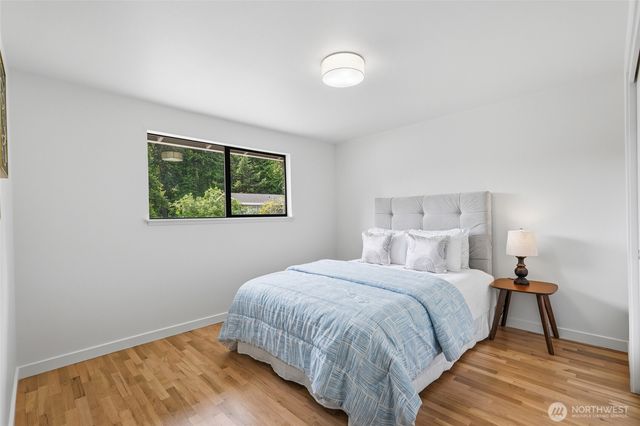 1220 NW 201st Street, Shoreline, WA 98177