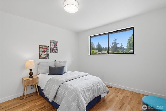 1220 NW 201st Street, Shoreline, WA 98177