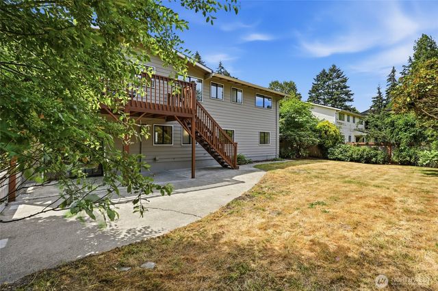 1220 NW 201st Street, Shoreline, WA 98177