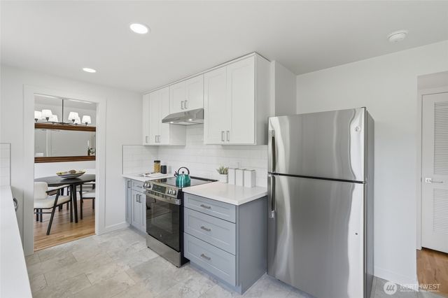 1220 NW 201st Street, Shoreline, WA 98177