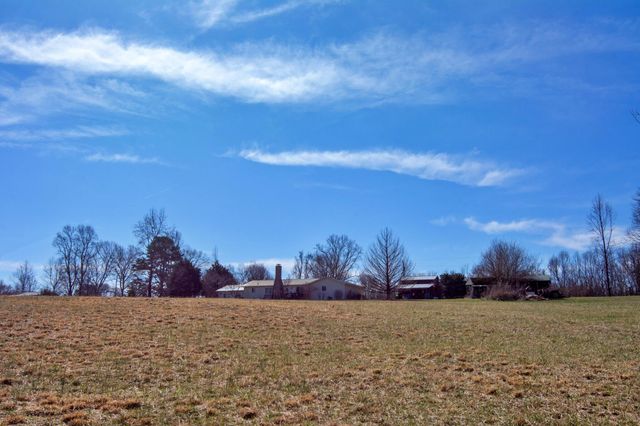 240 Sardis Church Road, Whitwell, TN 37397