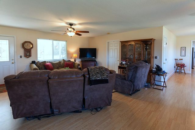 240 Sardis Church Road, Whitwell, TN 37397