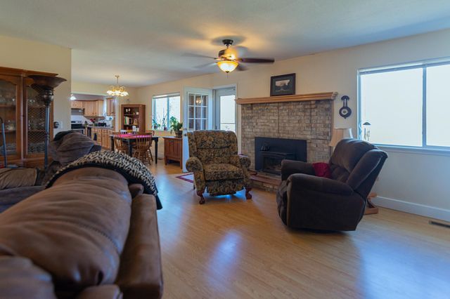 240 Sardis Church Road, Whitwell, TN 37397