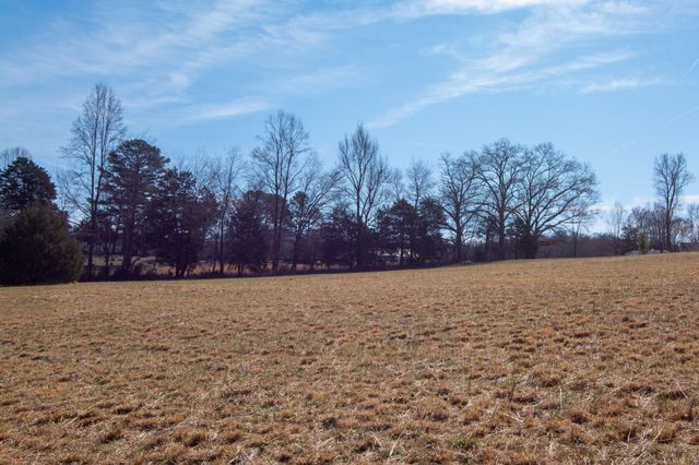 240 Sardis Church Road, Whitwell, TN 37397