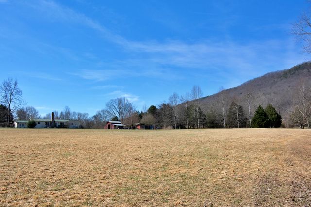 240 Sardis Church Road, Whitwell, TN 37397