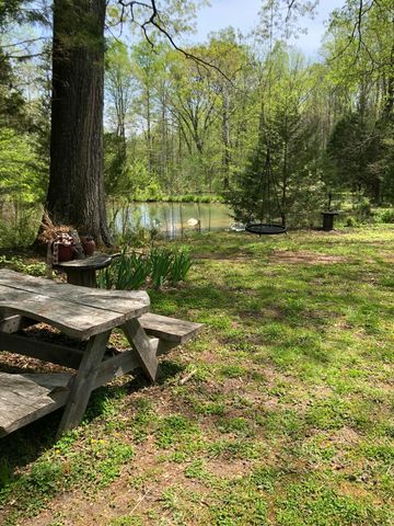 240 Sardis Church Road, Whitwell, TN 37397