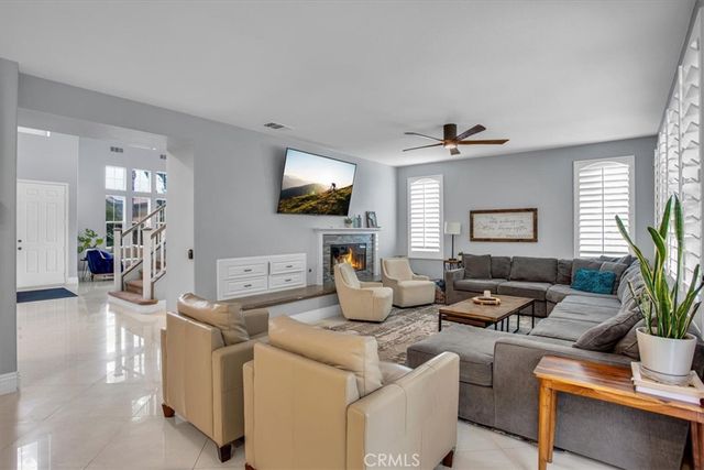 1596 Vandagriff, Corona, CA 92883