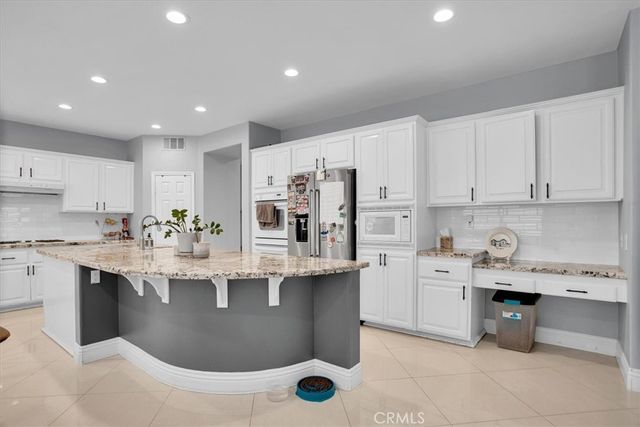 1596 Vandagriff, Corona, CA 92883