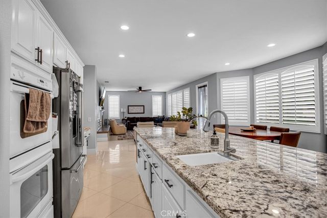 1596 Vandagriff, Corona, CA 92883