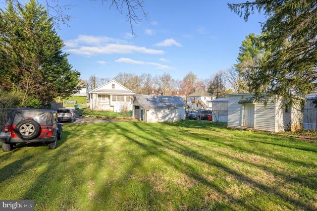 8582 SHEPHERDSTOWN PIKE, Shepherdstown, WV 25443