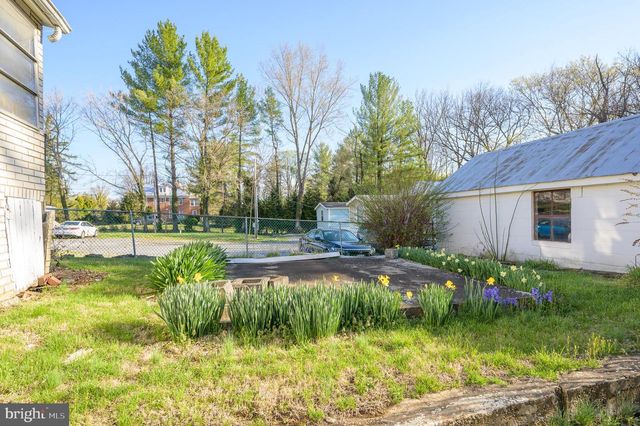 8582 SHEPHERDSTOWN PIKE, Shepherdstown, WV 25443