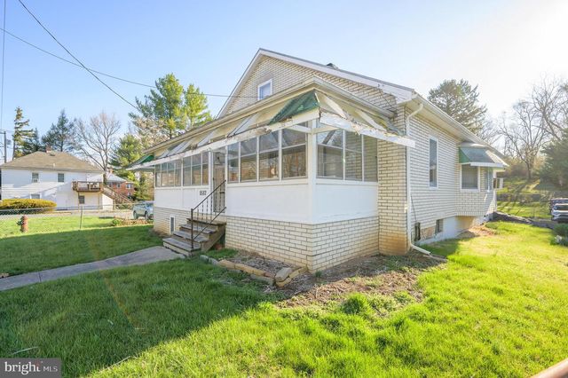 8582 SHEPHERDSTOWN PIKE, Shepherdstown, WV 25443
