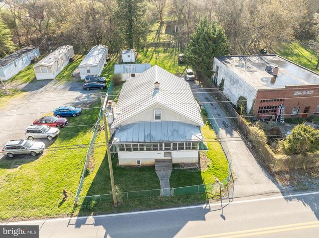8582 SHEPHERDSTOWN PIKE, Shepherdstown, WV 25443
