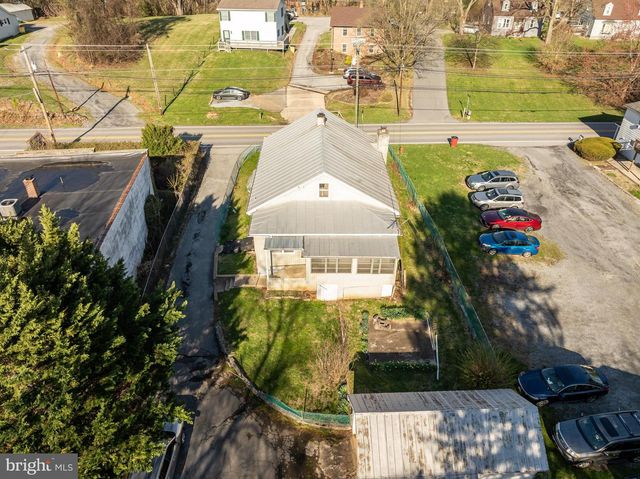 8582 SHEPHERDSTOWN PIKE, Shepherdstown, WV 25443