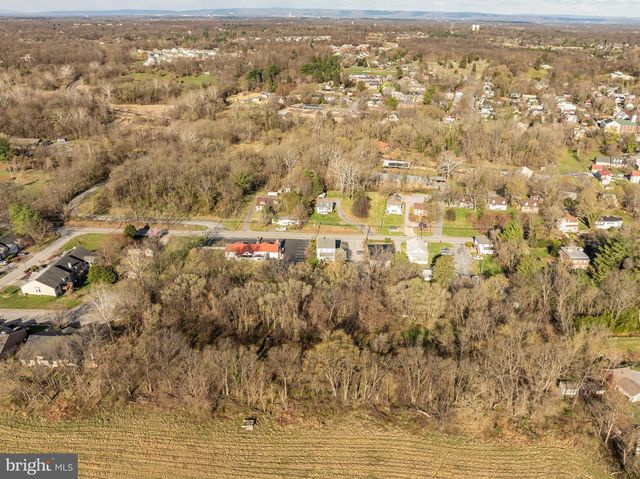 8582 SHEPHERDSTOWN PIKE, Shepherdstown, WV 25443