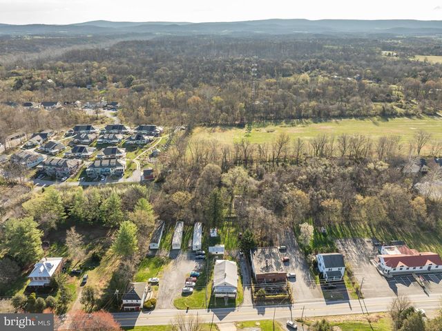 8582 SHEPHERDSTOWN PIKE, Shepherdstown, WV 25443
