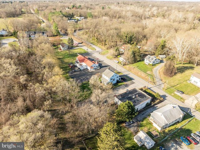 8582 SHEPHERDSTOWN PIKE, Shepherdstown, WV 25443