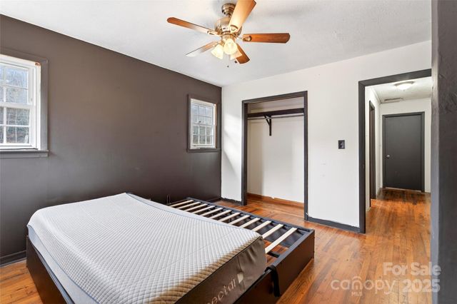 12231 N 226 Highway, Bakersville, NC 28705