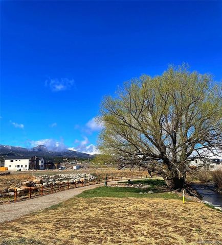 306 Southside Loop, Salida, CO 81201