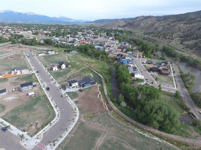 306 Southside Loop, Salida, CO 81201