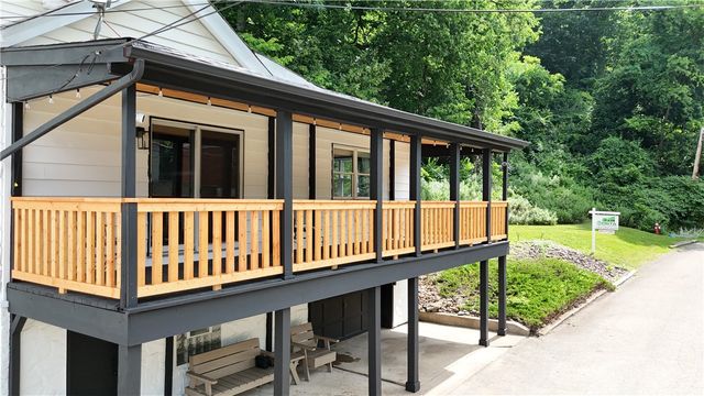 751 Naylor St, Greenfield, PA 15207