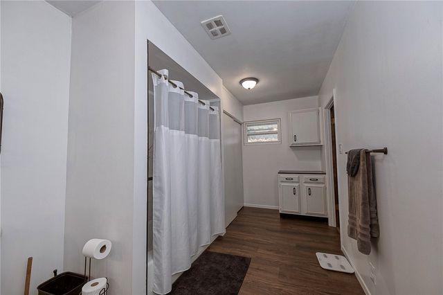 751 Naylor St, Greenfield, PA 15207