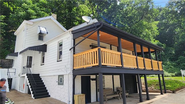 751 Naylor St, Greenfield, PA 15207
