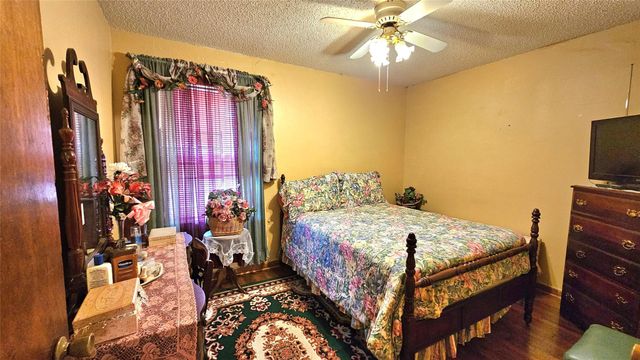 8002 Richland Drive, Houston, TX 77028