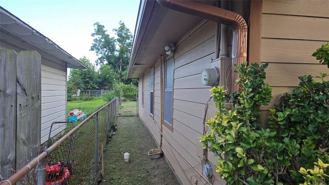 8002 Richland Drive, Houston, TX 77028