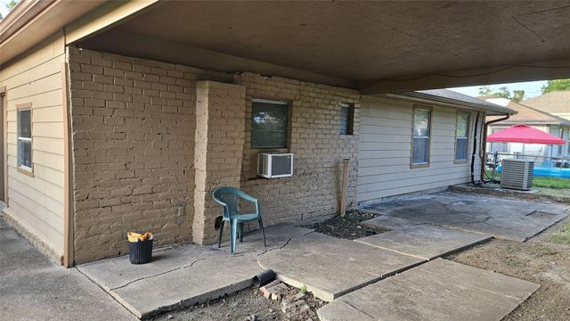 8002 Richland Drive, Houston, TX 77028