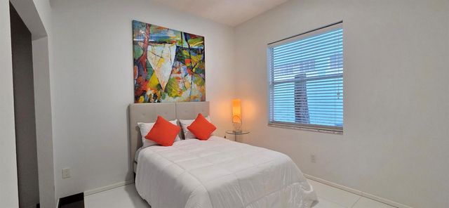 661 Lake Wellington Drive, Wellington, FL 33414
