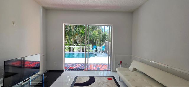 661 Lake Wellington Drive, Wellington, FL 33414