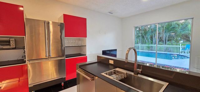 661 Lake Wellington Drive, Wellington, FL 33414